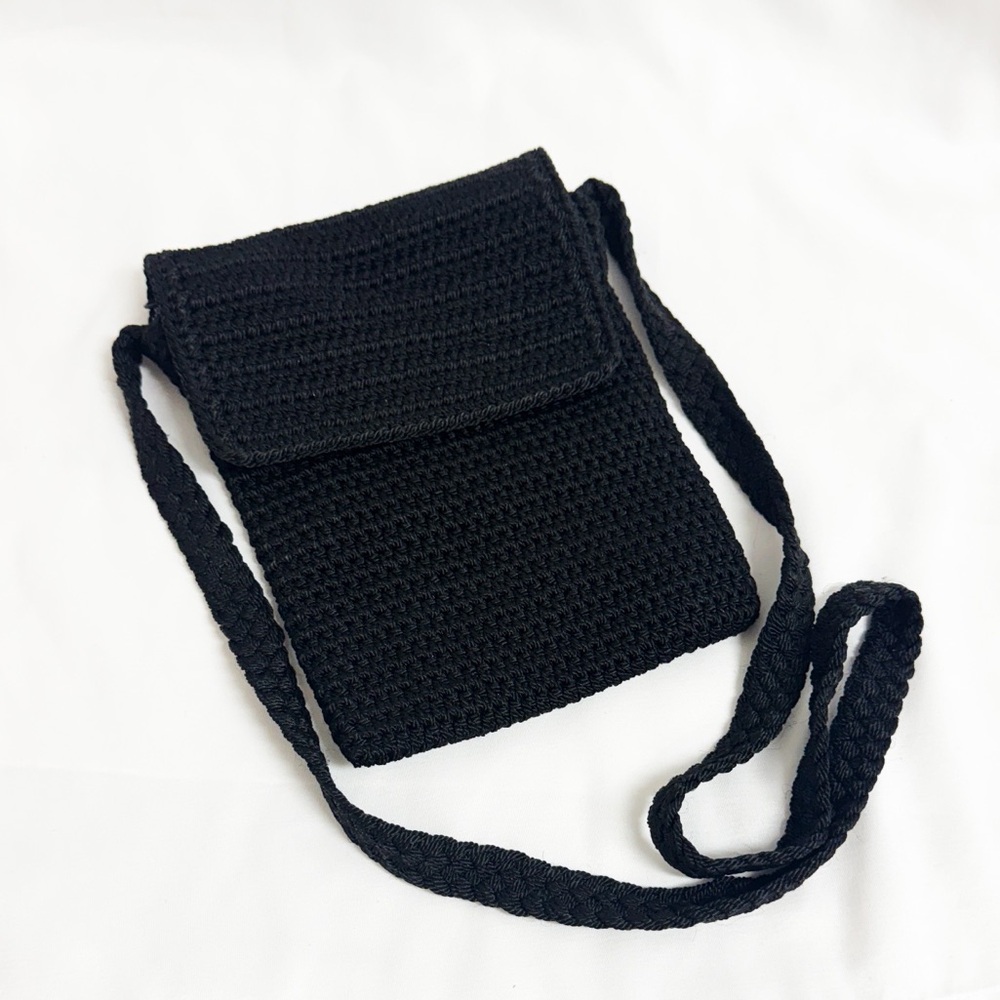 CROCHETED knit Black Crossbody Bag With Zipper Closure